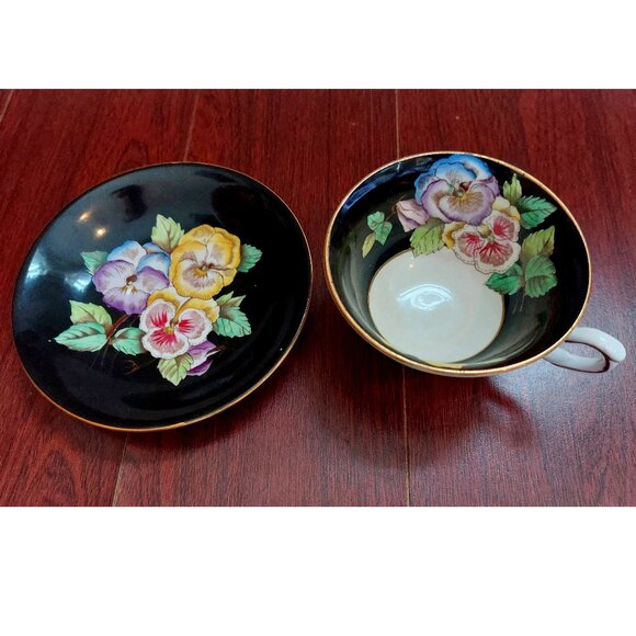 Rare Vintage Taylor & Kent Longton Floral with Black Background Tea Cup & Saucer - Picture 1 of 5